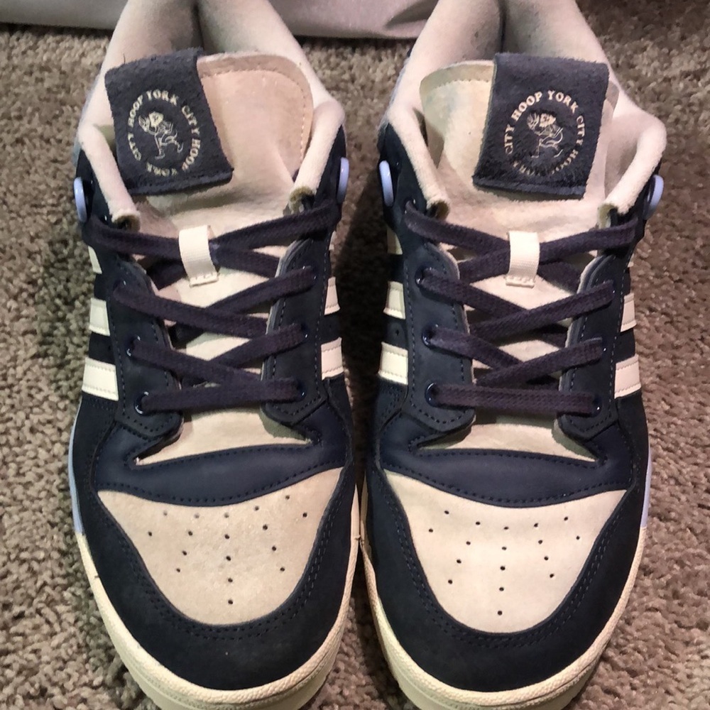 Adidas Rivalry Low 86 shoes - Picture 8 of 16